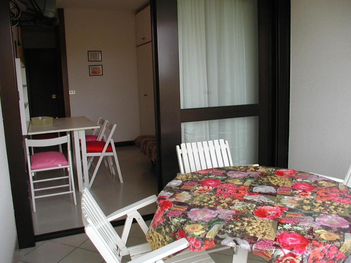 Studio Solarium บิบิโอเน ภายนอก รูปภาพ